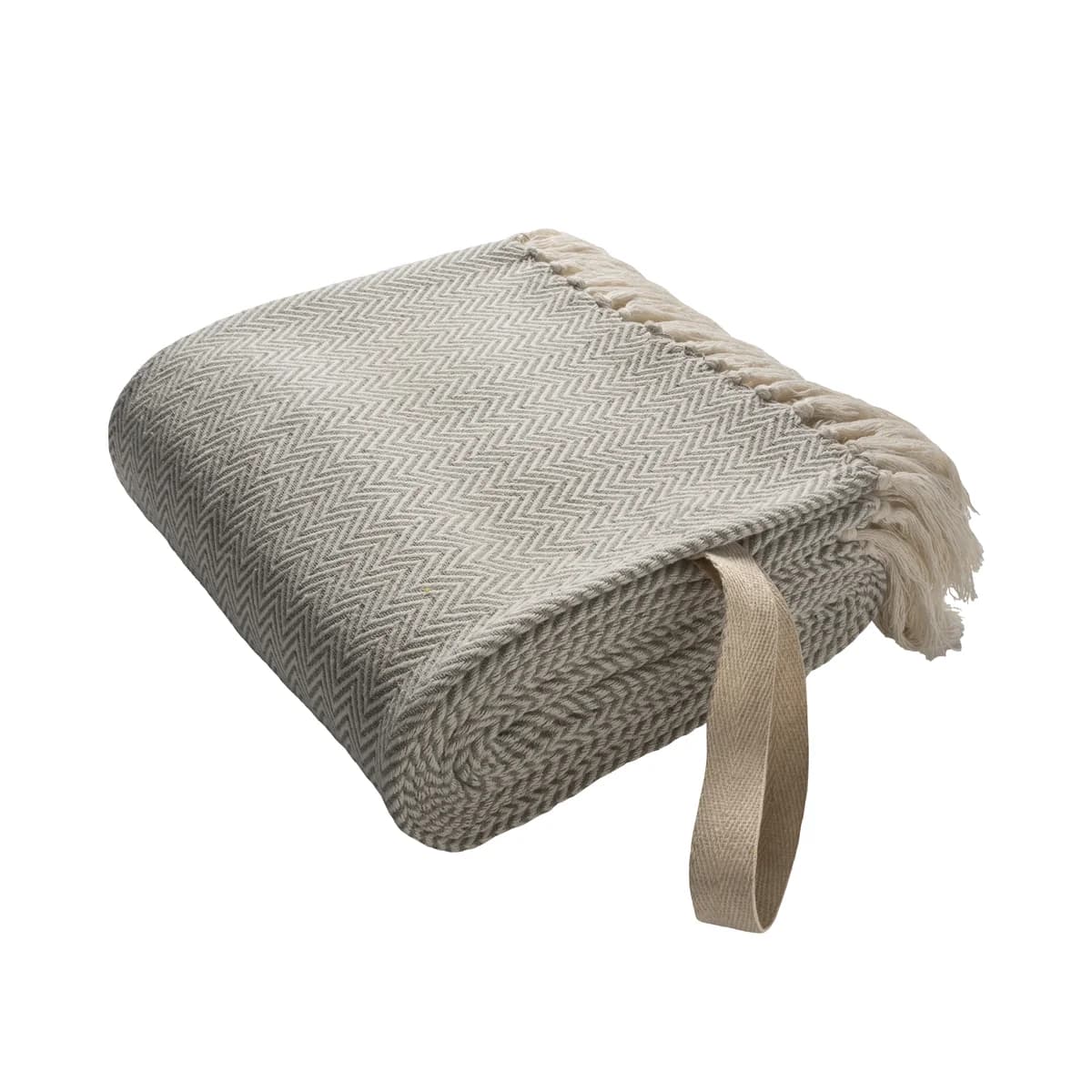 Fringed blanket made of 100% recycled material